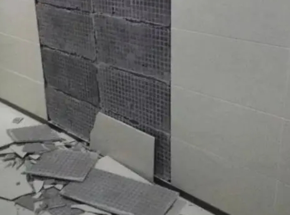 建湖瓷砖空鼓维修公司分享下建湖墙砖松动维修的知识